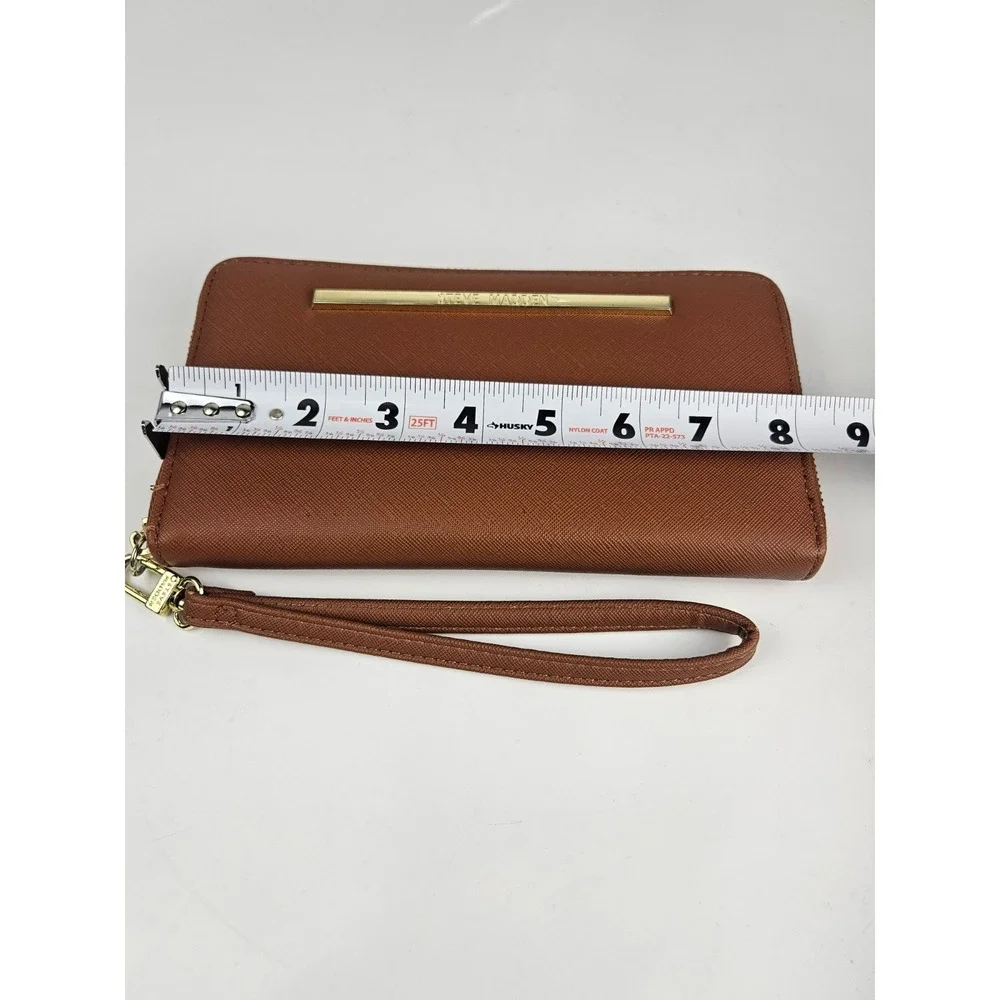 Steve Madden‎ Zip Around Wristlet Wallet Cognac Brown Saffiano Gold Hardware